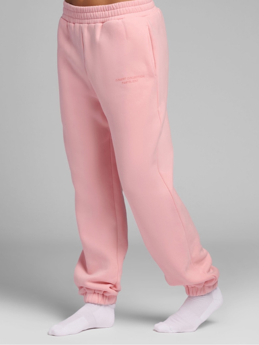 NWT Comfrt Pastel Collection Bubblegum Sweatpants M